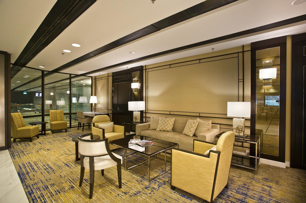 Ambassador Transit Hotel - Terminal 3 Singapore Exterior photo