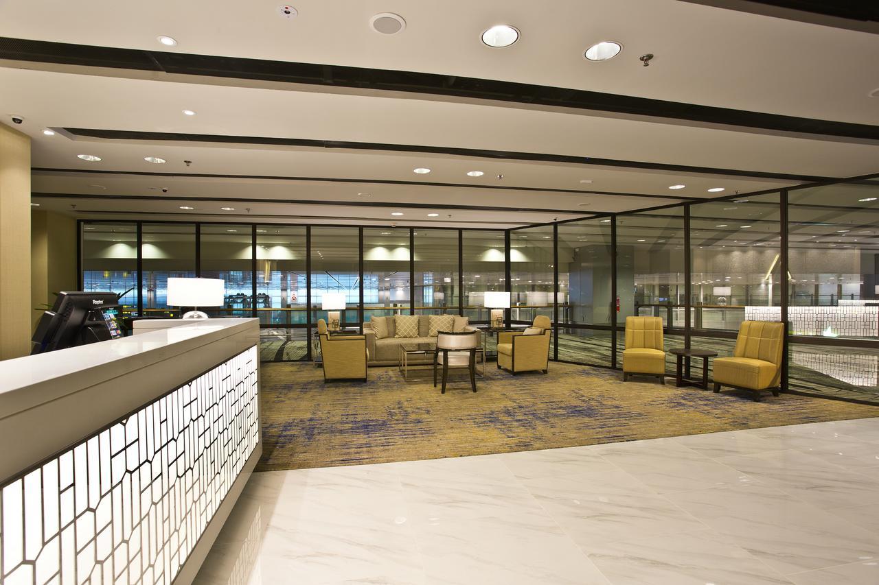 Ambassador Transit Hotel - Terminal 3 Singapore Exterior photo
